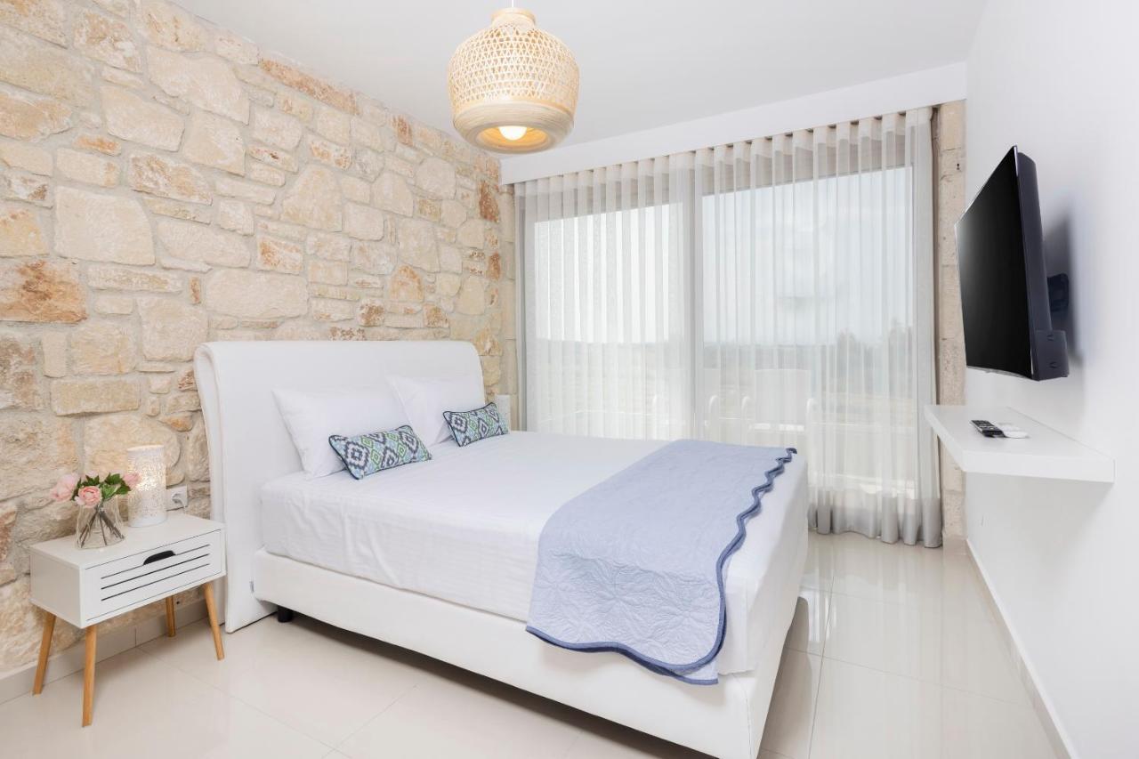 Anna Mare Luxury Apartments أفيتوس المظهر الخارجي الصورة
