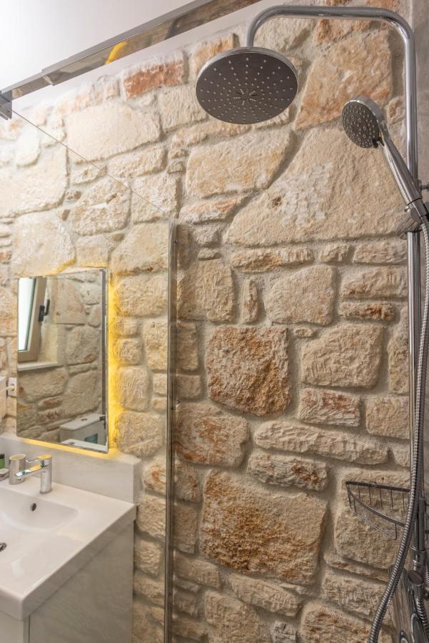 Anna Mare Luxury Apartments أفيتوس المظهر الخارجي الصورة