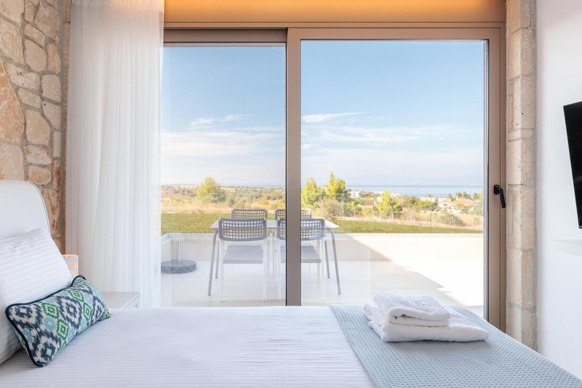 Anna Mare Luxury Apartments أفيتوس الغرفة الصورة