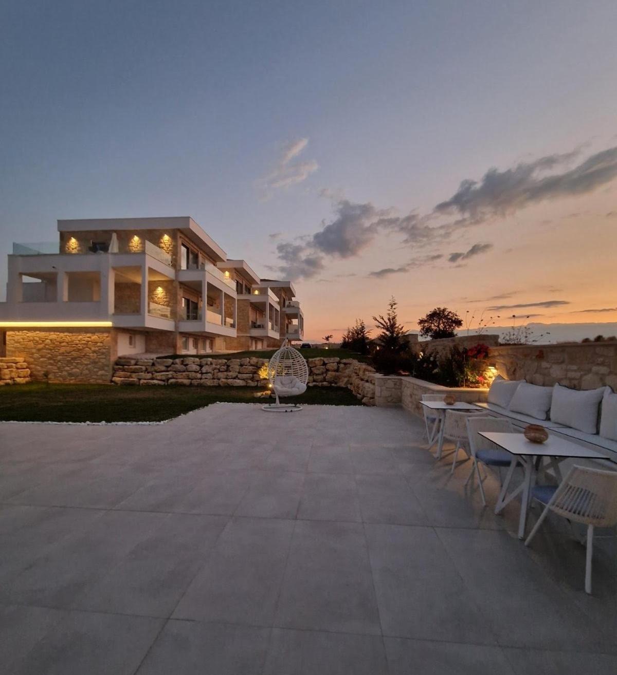 Anna Mare Luxury Apartments أفيتوس المظهر الخارجي الصورة